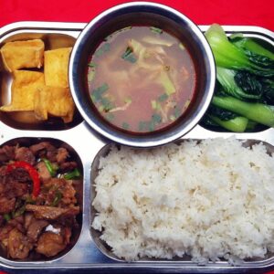 SUẤT ĂN MẪU-4 GIÁ 18.000 VNĐ